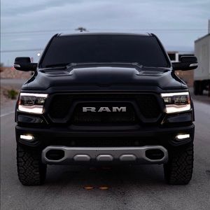 Meet your Posher, Hernan